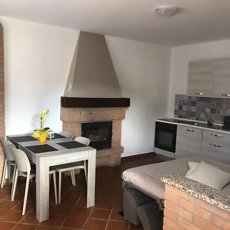 مزرعة للإقامة Ra Nissora